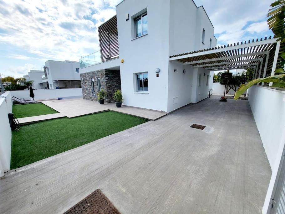 Villa Utopia Paphos Eksteriør bilde